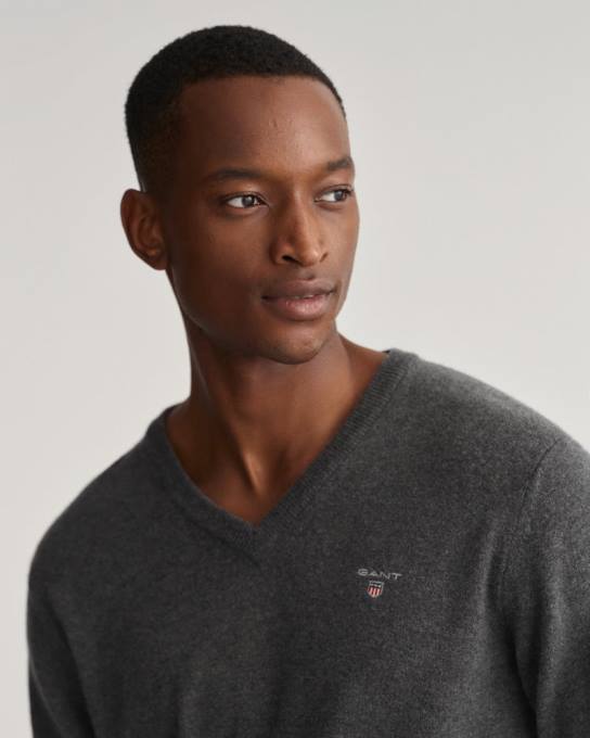 suéter de lã de carneiro super fino com decote em V N424C307 melange antracite GANT homens