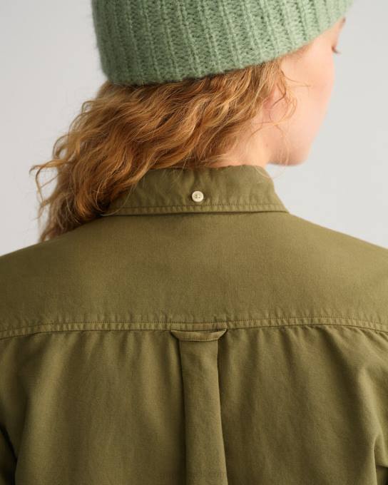 camisa oxford tingida regular fit N424C595 caçador verde GANT mulheres